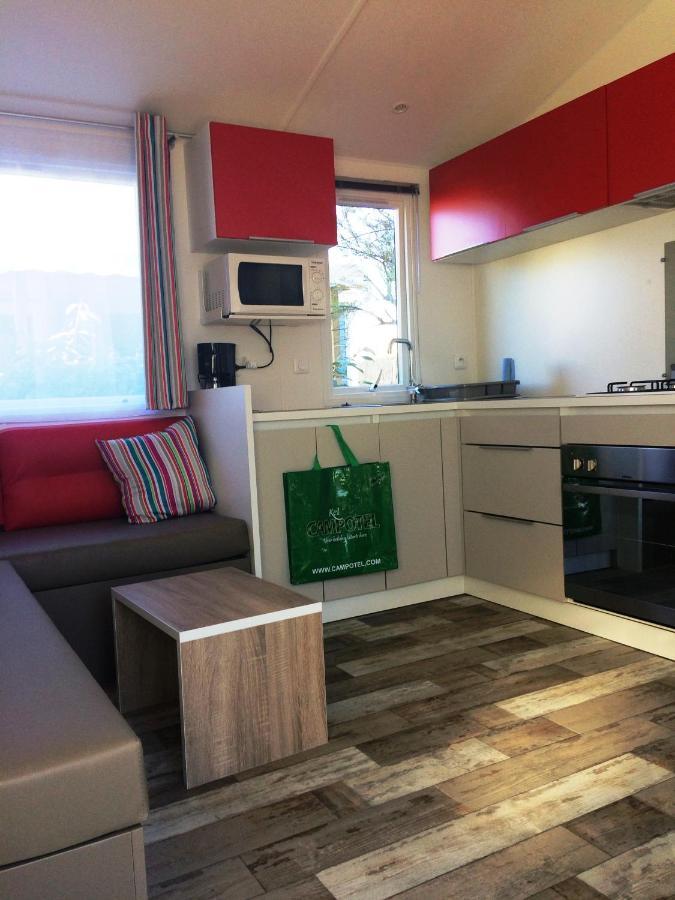 Mobile Homes By Kelair At Camping Sol A Go Go Сент-Илер-де-Рье Экстерьер фото