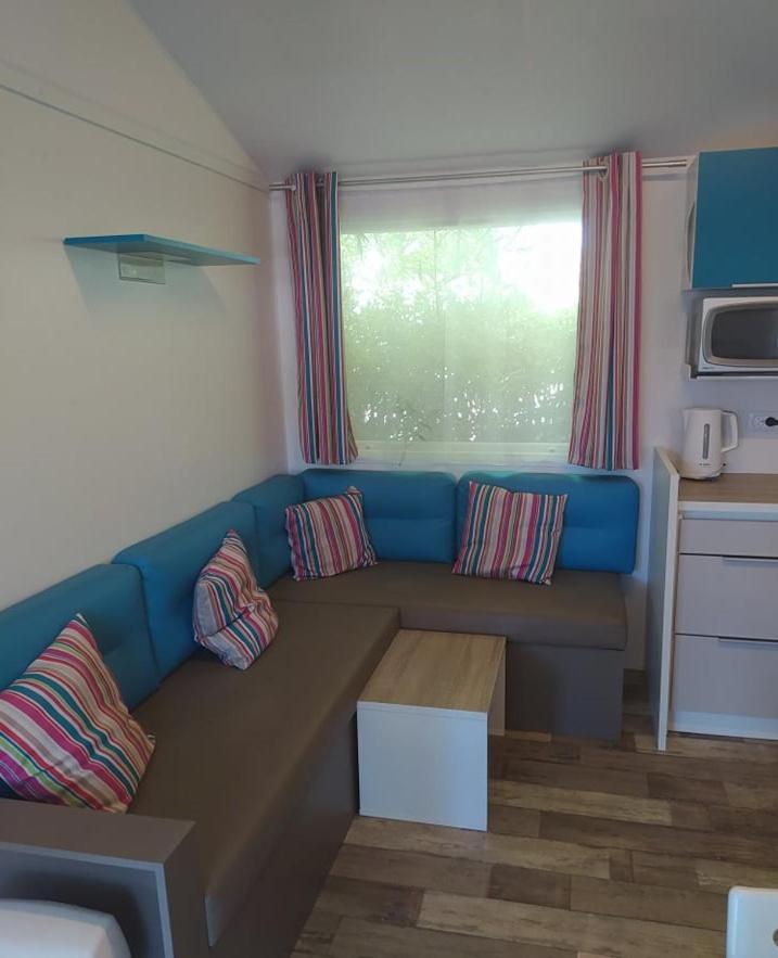 Mobile Homes By Kelair At Camping Sol A Go Go Сент-Илер-де-Рье Экстерьер фото